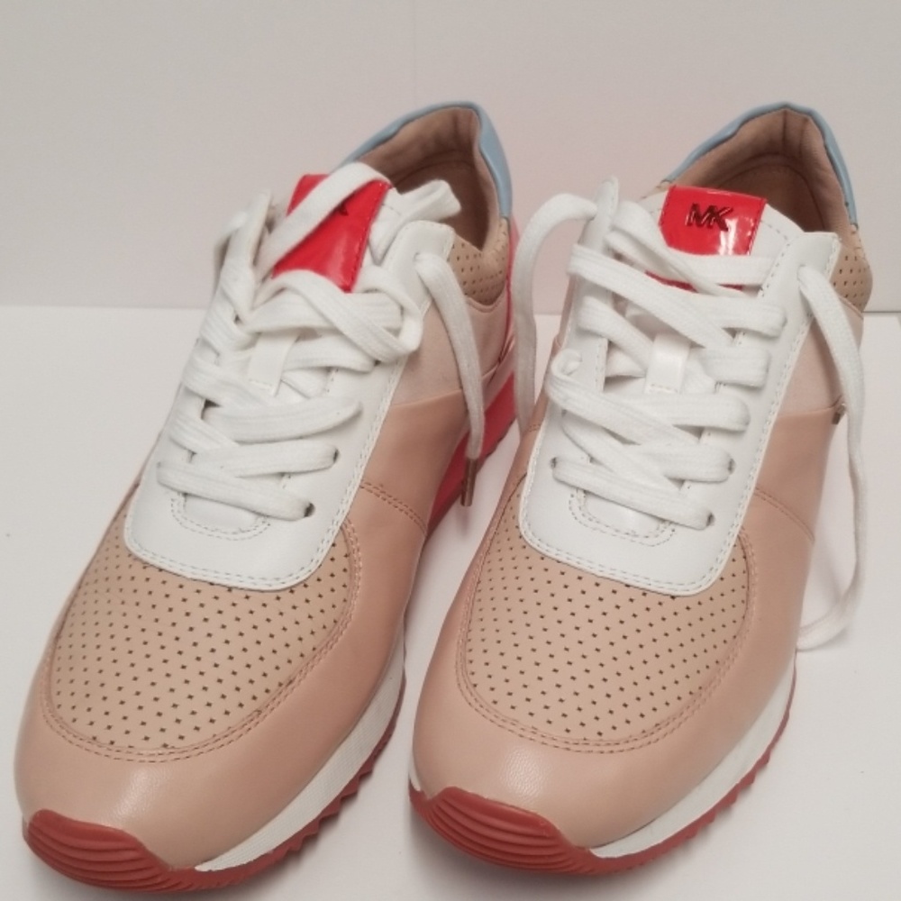 Micheal Kors Allie Leather Trainer